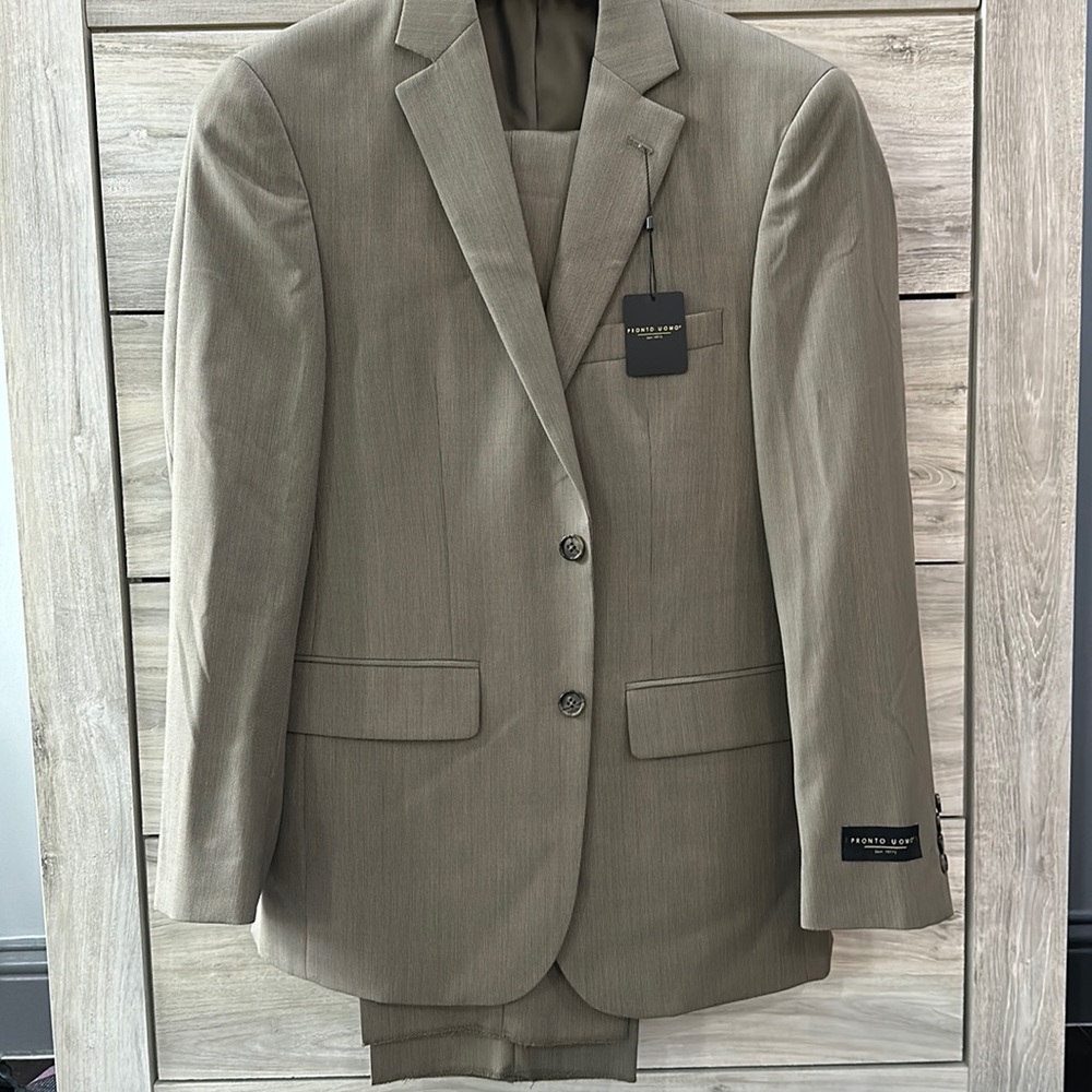 Pronto Uomo Tan Suit